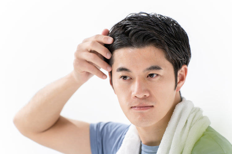 AGAの初期症状は？特徴や他の脱毛原因を紹介！